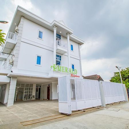 Emerald Residence Medan Ngoại thất bức ảnh