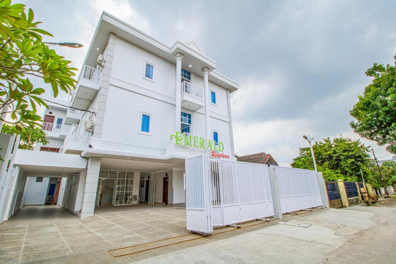 Emerald Residence Medan Ngoại thất bức ảnh
